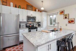 11375 Glen Oval, Parma Heights, OH 44130 - Kitchen Photo