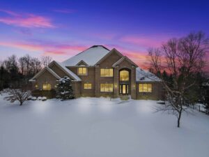 17395 Sawgrass Circle, North Royalton, OH 44133